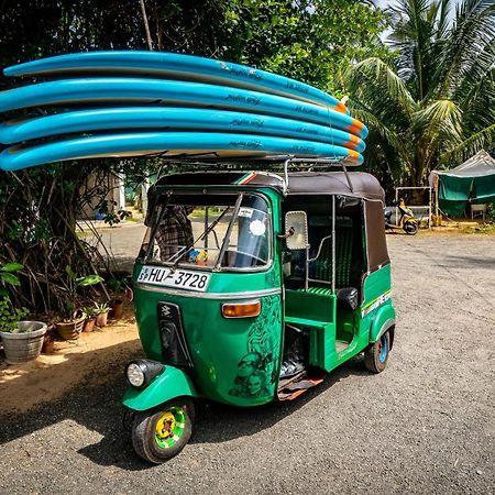Bed and Breakfast Circus Lagoon Hideaway Додандува Экстерьер фото