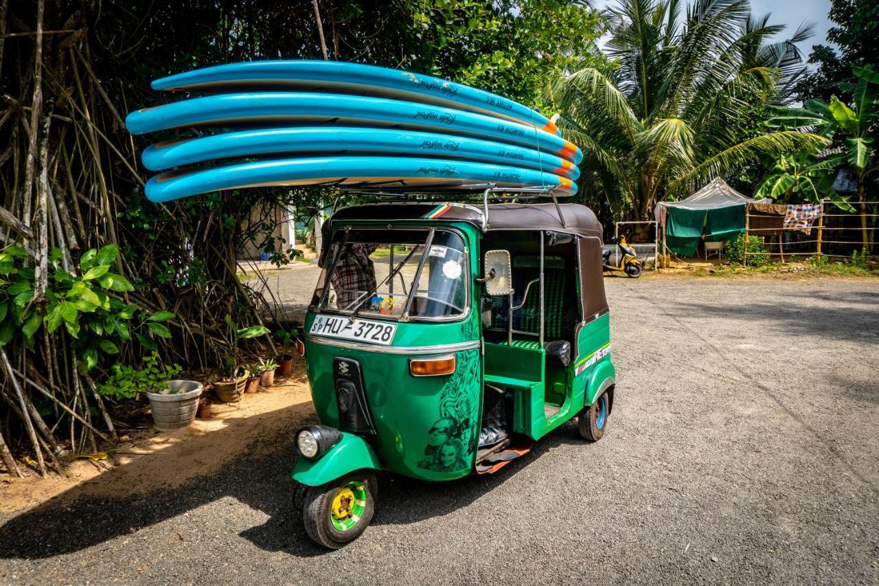 Bed and Breakfast Circus Lagoon Hideaway Додандува Экстерьер фото